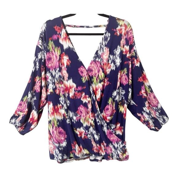 Loveappella Plus Size Surplice V-neck Wrap Front Floral Blouson Top Size 1X. - Picture 3 of 10